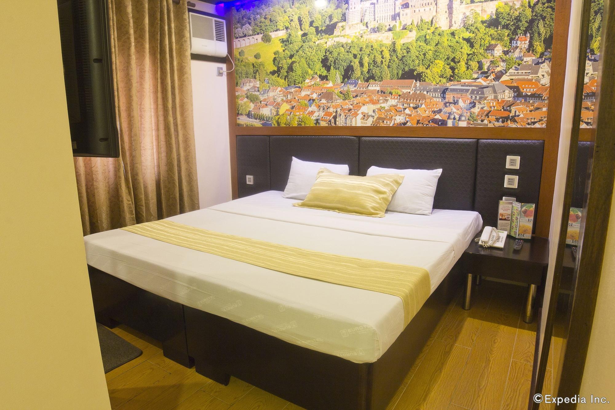 Eurotel Makati Макати Экстерьер фото